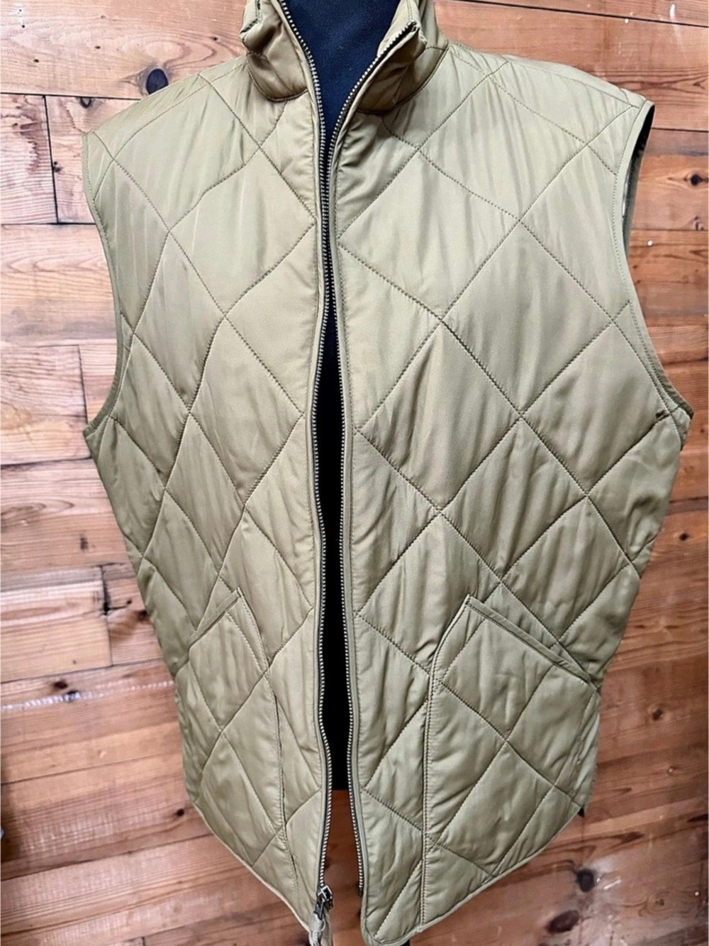 J.Crew Quilted Vest in Khaki Size Large NWT
